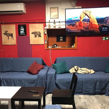Whole Basement Former Pub2 For Stag Do, Men'S Cave Budapest Luaran gambar