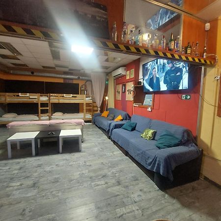 Whole Basement Former Pub2 For Stag Do, Men'S Cave Budapest Luaran gambar