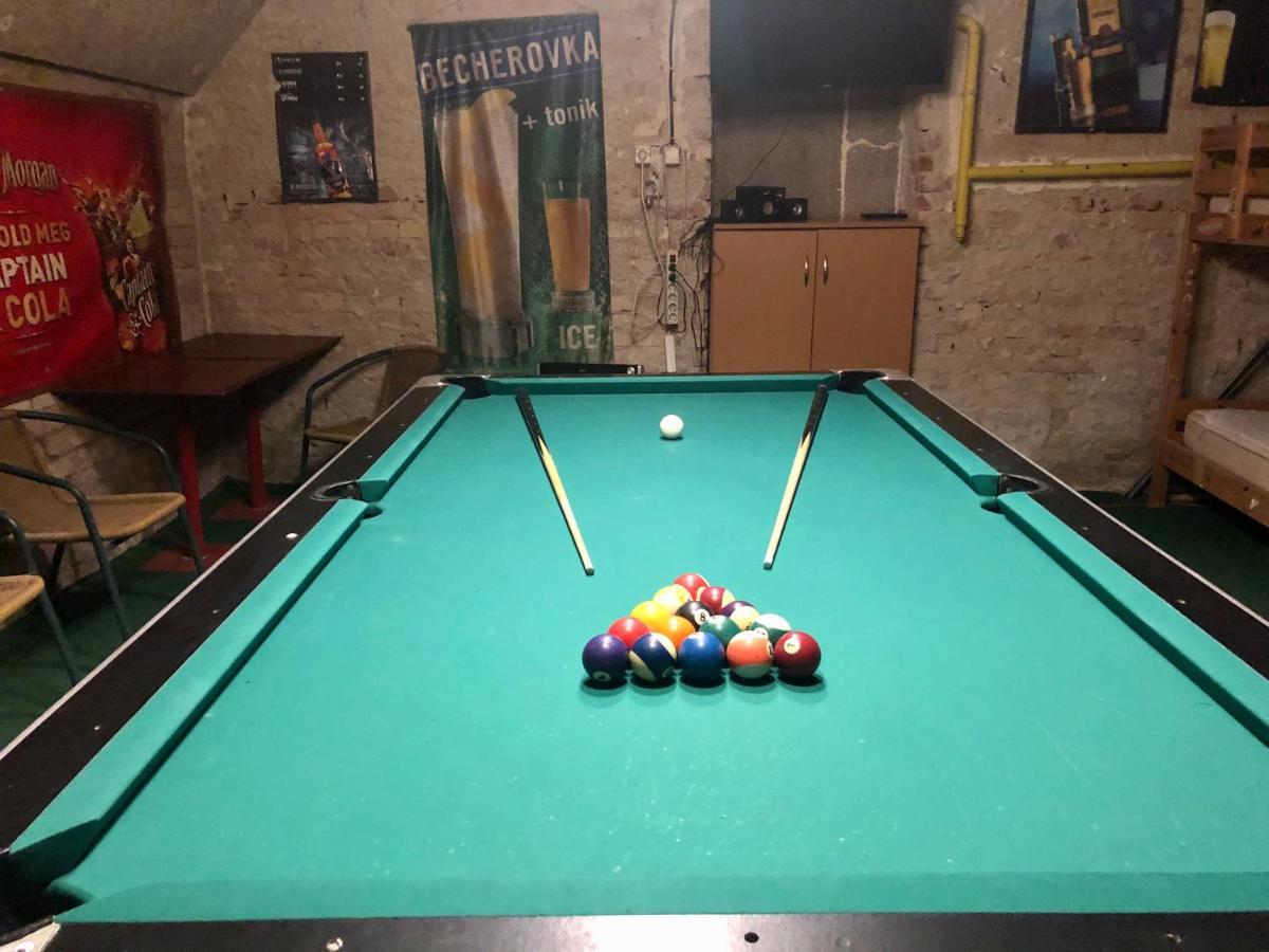 Whole Basement Former Pub2 For Stag Do, Men'S Cave Budapest Luaran gambar