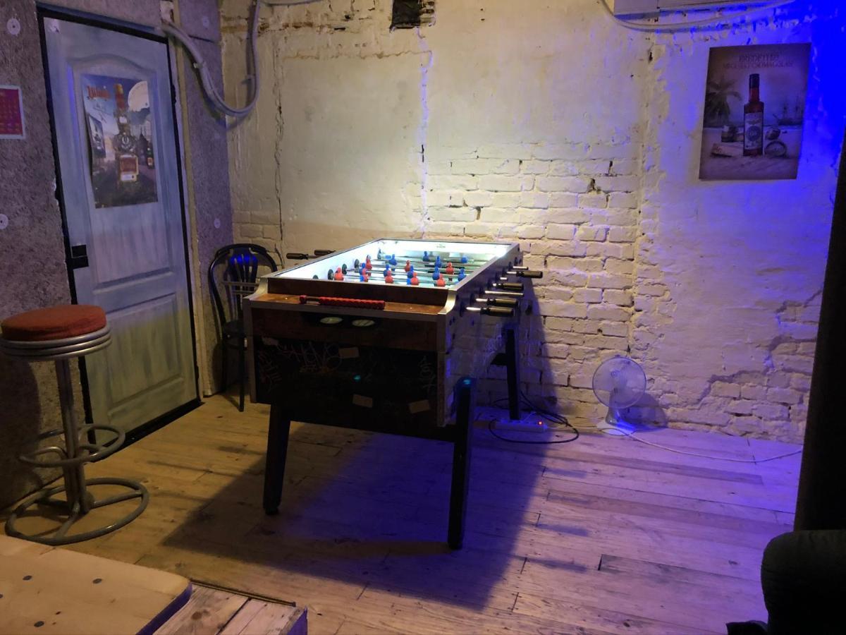 Whole Basement Former Pub2 For Stag Do, Men'S Cave Budapest Luaran gambar